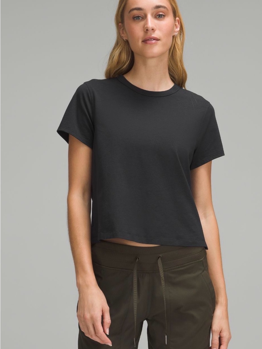 lululemon Classic Fit Cotton Blend Tee cropped